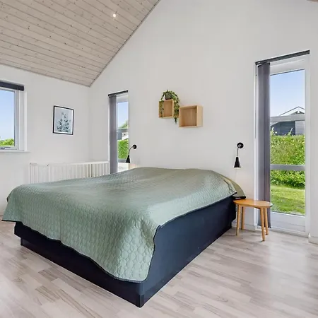 בית נופש Hakan - 900m From The Sea By Interhome *