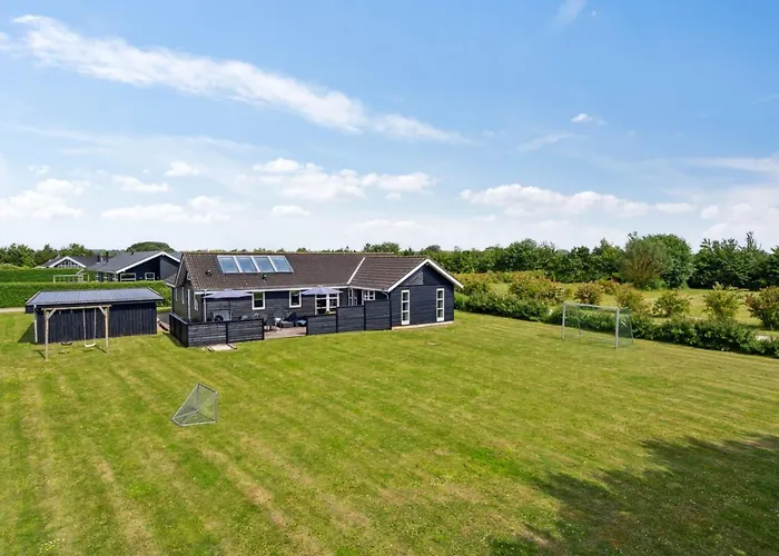 Hakan - 900m From The Sea By Interhome