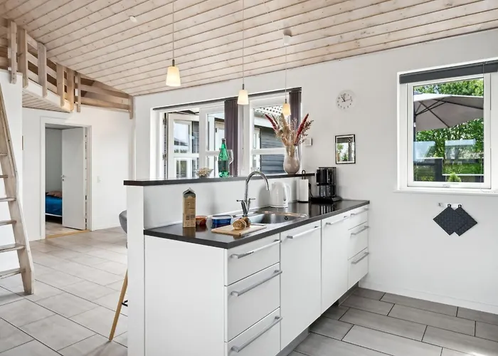 Hakan - 900m From The Sea By Interhome بيت للعطل